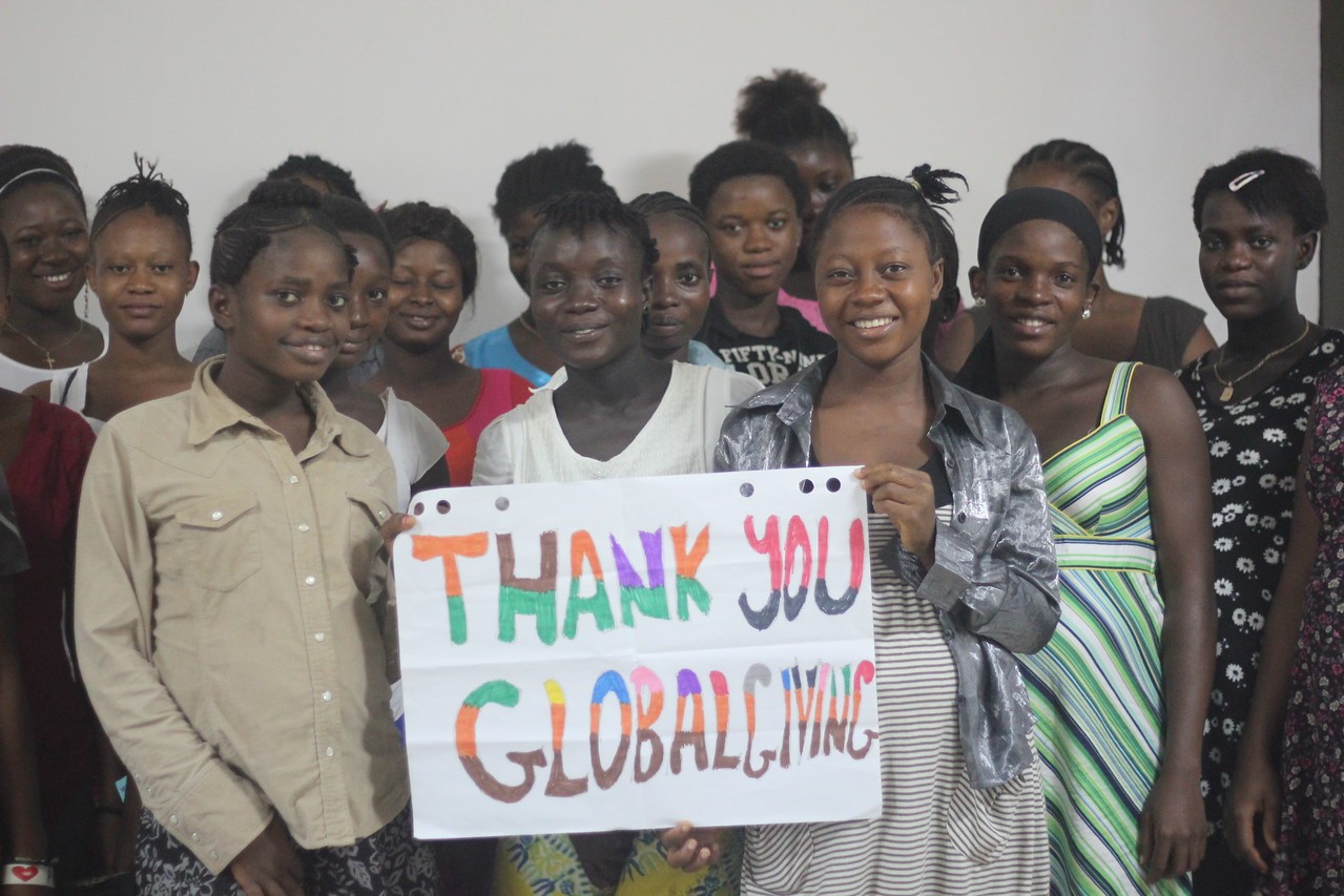 Girls thanking Global Giving a Develop Africa partner